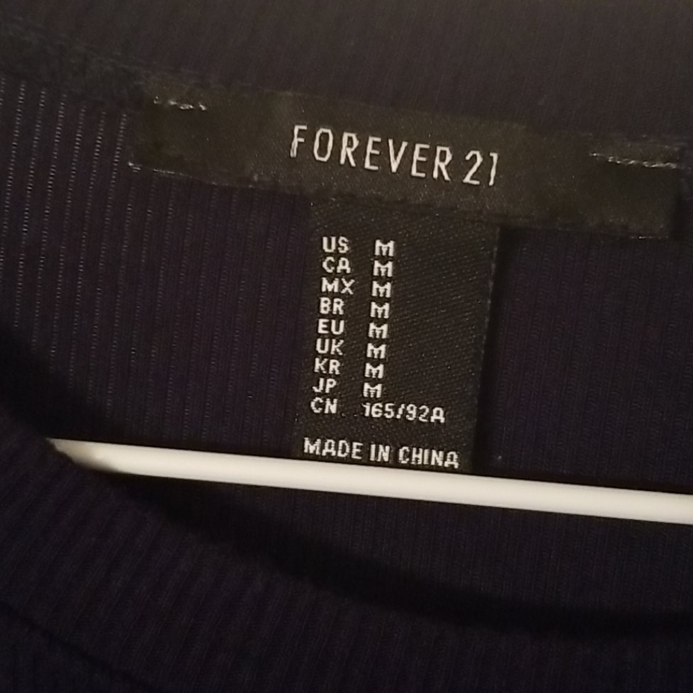 Forever 21 Midrift Sweater - Picture 3 of 3